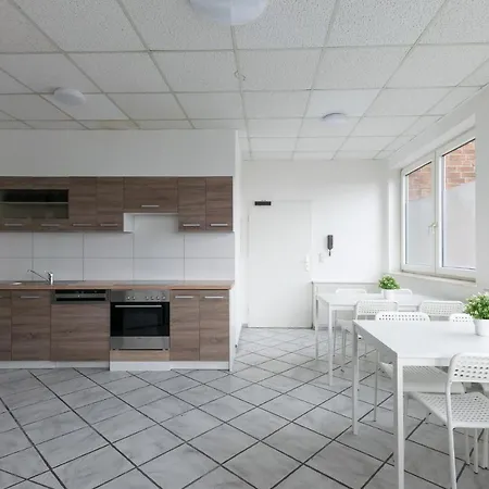 Appartement T&k - 3 - 5 Group Apartments- 15min To Fair Dus *