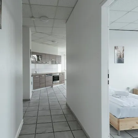T&k - 3 - 5 Group Apartments- 15min To Fair Dus * Neuss