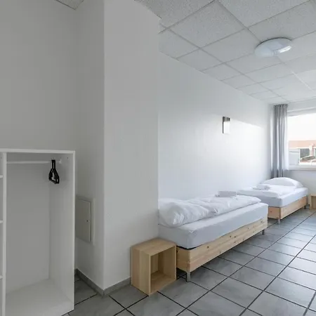 T&k - 3 - 5 Group Apartments- 15min To Fair Dus Appartement