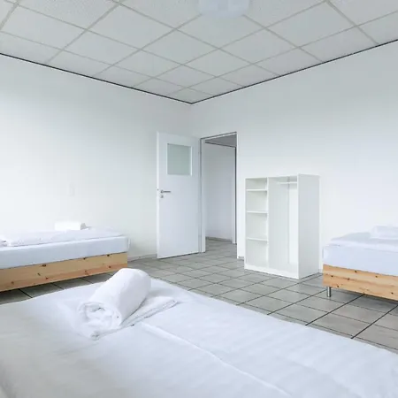 T&k - 3 - 5 Group Apartments- 15min To Fair Dus