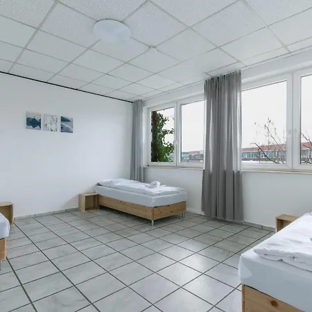 T&k - 3 - 5 Group Apartments- 15min To Fair Dus * Neuss