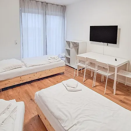 T&k - 3 - 5 Group Apartments- 15min To Fair Dus * Neuss