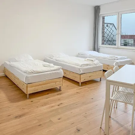 T&k - 3 - 5 Group Apartments- 15min To Fair Dus *