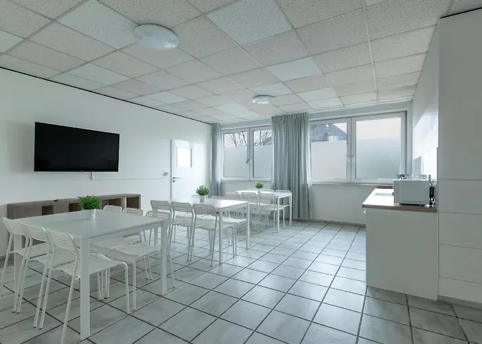 Apartment T&k - 3 - 5 Group Apartments- 15min To Fair Dus *