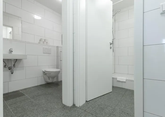 T&k - 3 - 5 Group Apartments- 15min To Fair Dus *