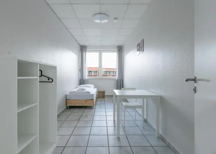 T&k - 3 - 5 Group Apartments- 15min To Fair Dus Apartment Neuss