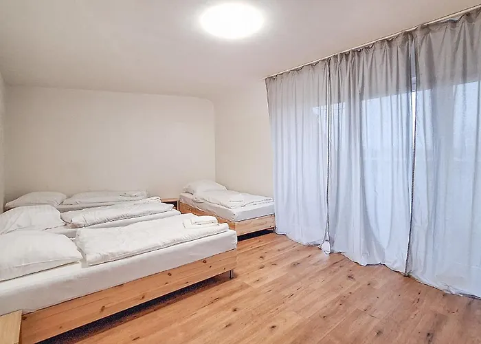 T&k - 3 - 5 Group Apartments- 15min To Fair Dus *