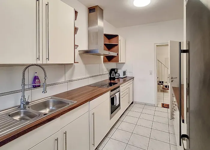 Apartment T&k - 3 - 5 Group Apartments- 15min To Fair Dus *