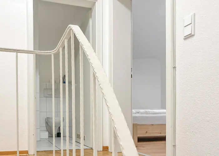 T&k - 3 - 5 Group Apartments- 15min To Fair Dus Apartment *